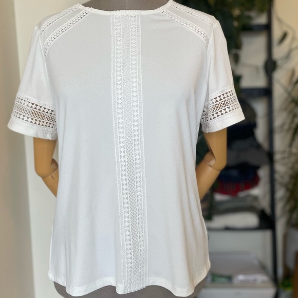 White Short Sleeve Blouse - Size S - Picture 4 of 7